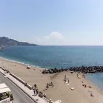 Teddu Bed & Breakfast Giardini-Naxos