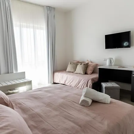 Bed & Breakfast Teddu 4*