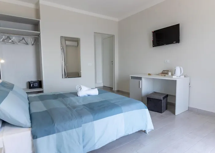 Bed & Breakfast Teddu 4*