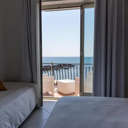 Bed & Breakfast Teddu Giardini Naxos